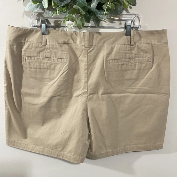 Talbots Chino Short Khaki Tan 18 - Picture 2 of 13